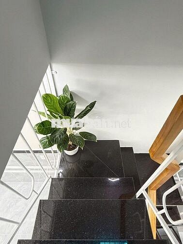 Chỉ 755 triệu nhà 3x7m Trần Thị Hè hẻm xe hơi gần chợ Hiệp Thành.