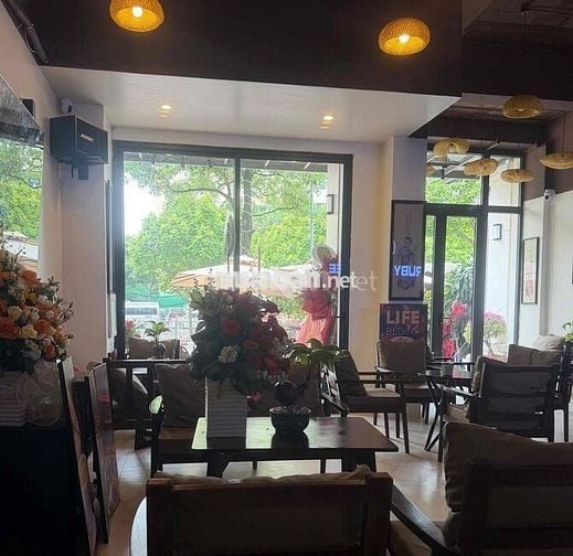 Tuyển 2nv bán cafe khu Keangnam Hà Nội