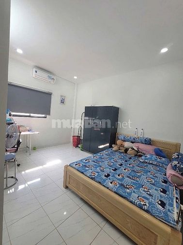Thanh Lý nhà mặt tiền chợ. Đang cho thuê 22tr/tháng. Đầu tư có tiền