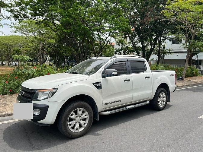 TP.HCM. Cần bán FORD RANGER 3.2 WILDTRAK 2014 nhập Thái. 