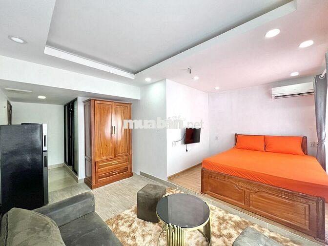 CĂN HỘ BAN CÔNG - MÁY GIẶT RIÊNG NGAY NGÃ 6 CỘNG HÒA