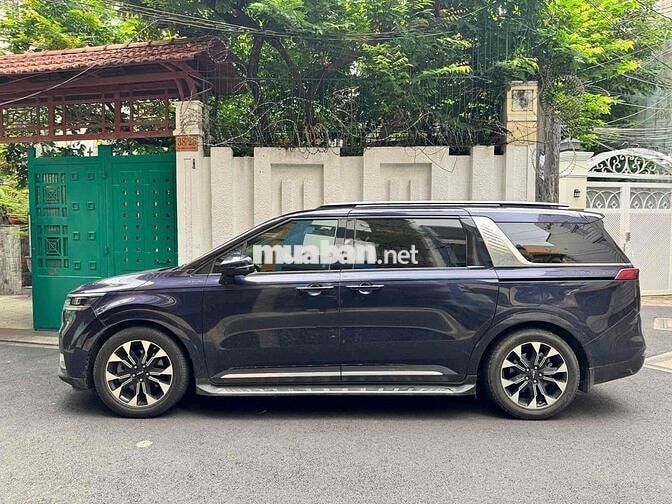 Kia Carnival 2022 Signature Xanh 80000km
