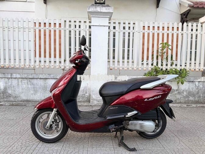 Honda Lead 2011 màu Đỏ
