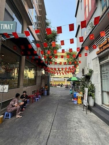 Góc 2 Mặt Tiền Hẻm Xe Hơi Nguyễn Bỉnh Khiêm, Quận 1 – 4 Tầng – Chỉ 2x