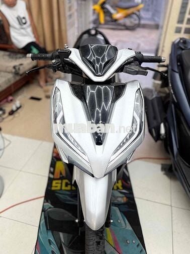 Honda Vario 150 Trắng 20566 km