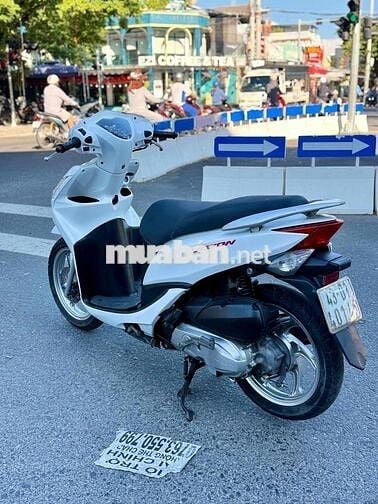Honda Vision 2014 màu Trắng