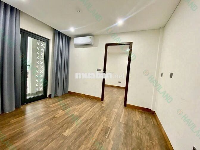 VĂN PHÒNG NGAY TRUNG TÂM THÀNH PHỐ GẦN CẦU RỒNG 