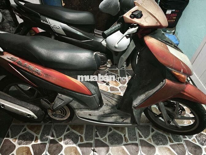 Honda Click màu đỏ đen biển 43 chính chủ cần bán 