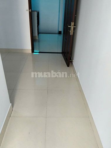 CHÍNH CHỦ BÁN NHÀ NGAY NGÃ TƯ NGÔ QUYỀN VÀ 3 THÁNG 2, QUẬN 10 CŨ