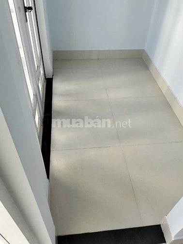 CHÍNH CHỦ BÁN NHÀ NGAY NGÃ TƯ NGÔ QUYỀN VÀ 3 THÁNG 2, QUẬN 10 CŨ