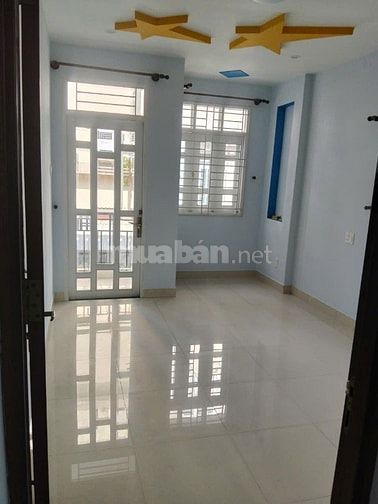 CHÍNH CHỦ BÁN NHÀ NGAY NGÃ TƯ NGÔ QUYỀN VÀ 3 THÁNG 2, QUẬN 10 CŨ
