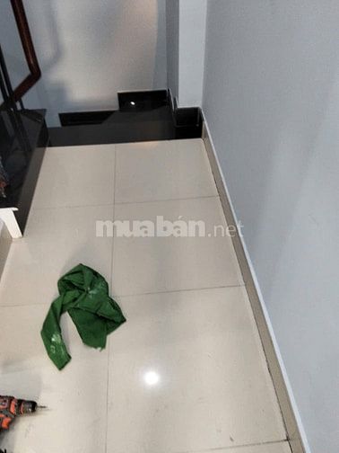 CHÍNH CHỦ BÁN NHÀ NGAY NGÃ TƯ NGÔ QUYỀN VÀ 3 THÁNG 2, QUẬN 10 CŨ