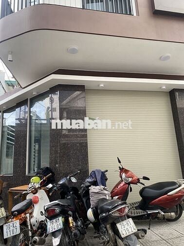 CHO THUÊ MẶT BẰNG ĐẸP LÔ GÓC VĨNH HẢI NHA TRANG 