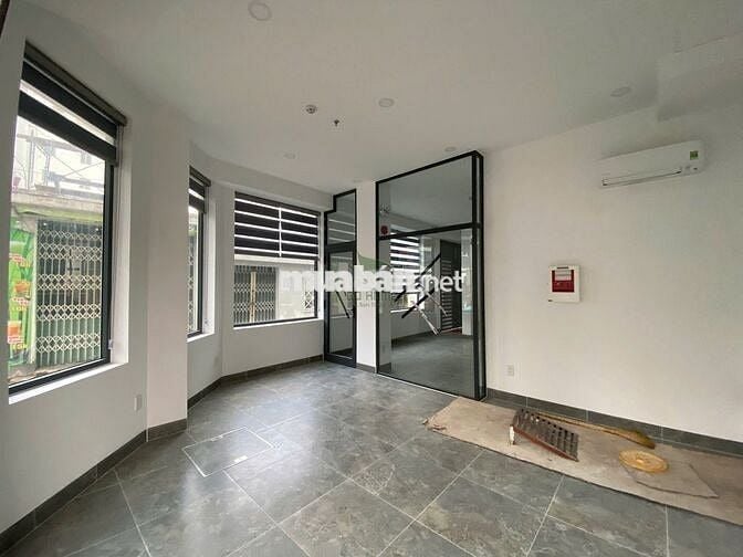 CHO THUÊ MẶT BẰNG ĐẸP LÔ GÓC VĨNH HẢI NHA TRANG 