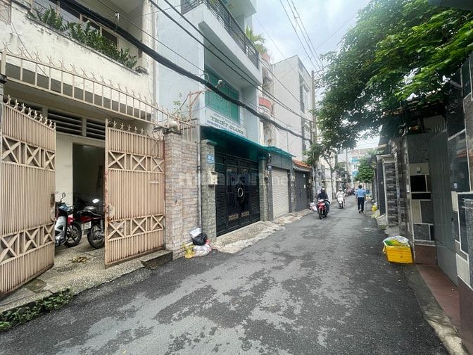 NHÀ 2 MẶT TIỀN RIÊNG BIỆT - HẺM XE TẢI 6M - ( 4.5x12M) - SÁT EMART 
