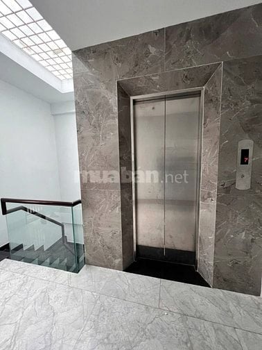 Bán nhà phố Hoàng Cầu, Đống Đa 68m, 8 tầng, mt 4.5m. Giá: 39.9 tỷ