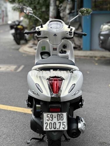 Yamaha Grande Trắng ngọc trai 4200km