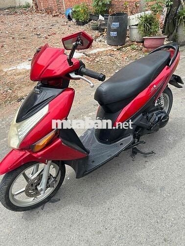 Honda Click đời đầu nhập thái. máy siêu êm ngon