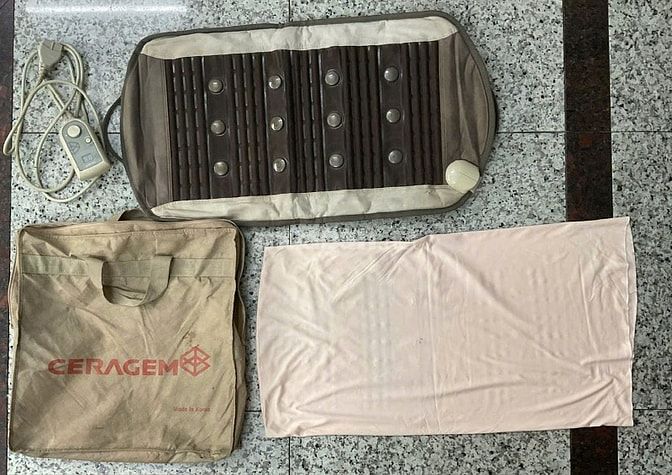 Cần bán thảm masage hiệu Ceragem, còn hoạt động tốt