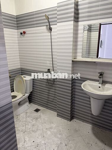 NHÀ MTKD TÂN SƠN NHÌ,TÂN PHÚ(SÁT TRƯỜNG CHINH) – 4 M × 20M – 18.5 TỶ