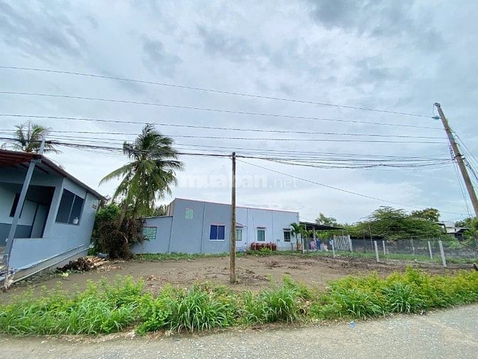 Bán đất veiw Kênh, đường ô tô thích hợp xây dựng nhà vườn!
