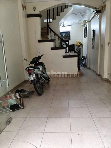 Bán nhà phố Nguụy Như Kon Tum, Thanh Xuân 43m, 5 tầng. Giá: 20.8 tỷ