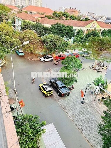 MẶT TIỀN NỘI BỘ . Đ. XE HƠI 🚘   . P. 5 Q. 8