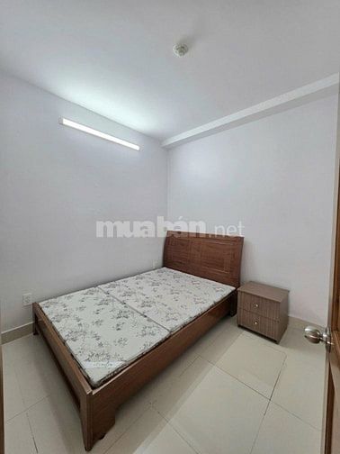Chung cư A2, Vũ Huy Tấn căn hộ 73m2, 2p ngủ, giá 11tr/tháng