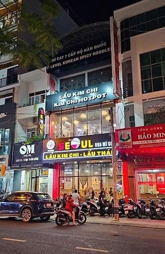 Sang nhượng lại nhà hàng quanh khu Huỳnh Thúc Kháng - Nguyên Hồng