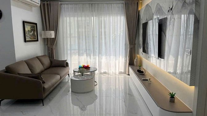 Cho thuê căn hộ Golden Palace Mễ Trì 120 3PN 2WC NT đẹp giá 18 triệu/t