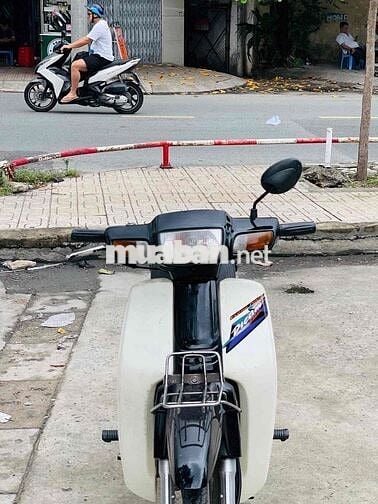 Honda Dream lùn Trắng Đen Tím