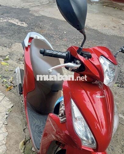 Honda Vision màu Đỏ