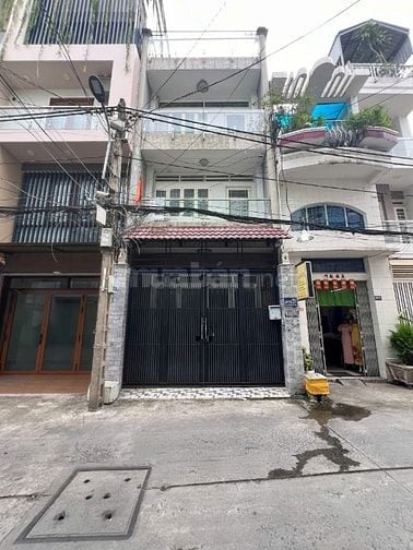 NGỘP BANK 9 TỶ BÁN ĐẤT TẶNG NHÀ 3 LẦU HXH LẠC LONG QUÂN P.5 QUẬN 11 