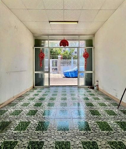 NHÀ MẬT TIỀN KINH DOANH 86M2 THỔ CƯ SỔ HỒNG RIÊNG 