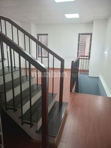 Cho thuê nhà mặt phố, Văn phú, 200m2, 4 tầng. Kinh doanh mọi mô hình