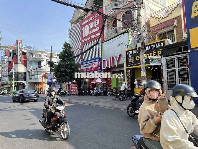 Cho thuê mặt bằng 62 Hoàng Diệu 2, Thủ Đức