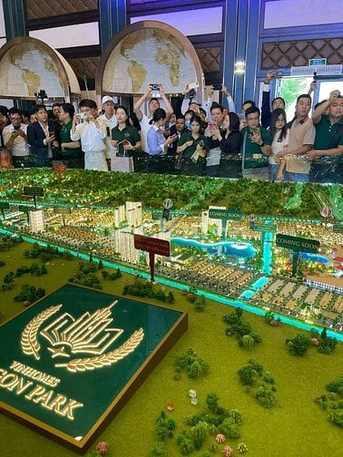 Bán nhà dự án vinhomes Saigon Park. Hóc Môn tphcm 
