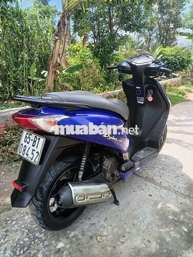 Honda Dylan 150 Xanh