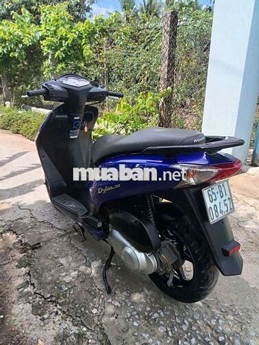 Honda Dylan 150 Xanh
