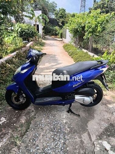 Honda Dylan 150 Xanh