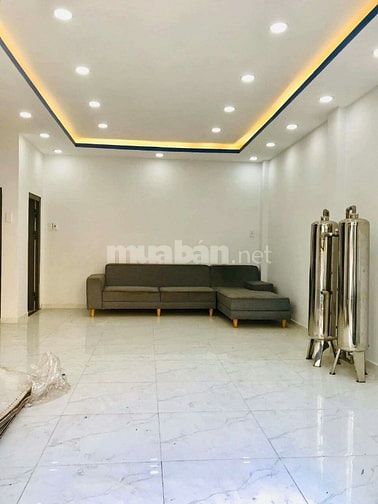 Bán nhà mặt tiền hẻm xe hơi ngang 9m
