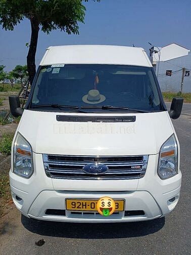 Ford Transit 2018 16 chỗ Trắng