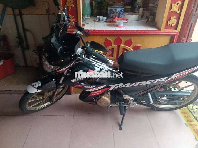Suzuki Raider 2016 màu Đen