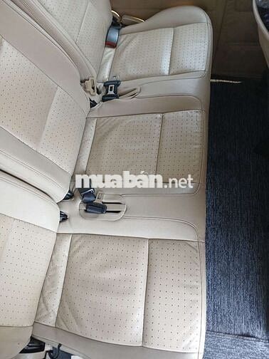 Ford Transit 2018 16 chỗ Trắng