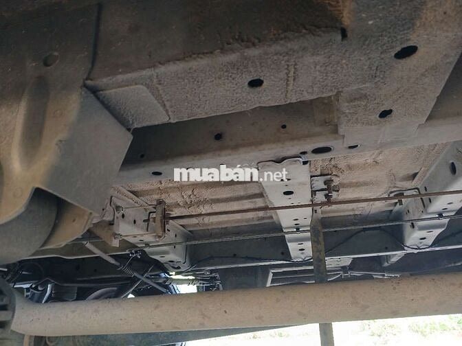 Ford Transit 2018 16 chỗ Trắng