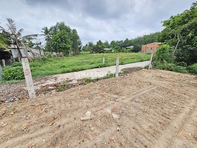 Đất thổ cư KCN Phước Đông. 2 mặt tiền, 115m² giá chỉ 390tr 