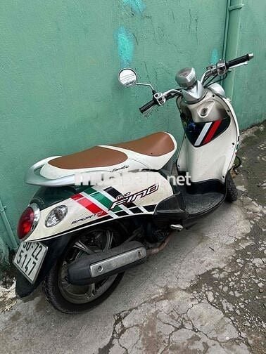 Yamaha Mio Classico Trắng Xanh Nâu
