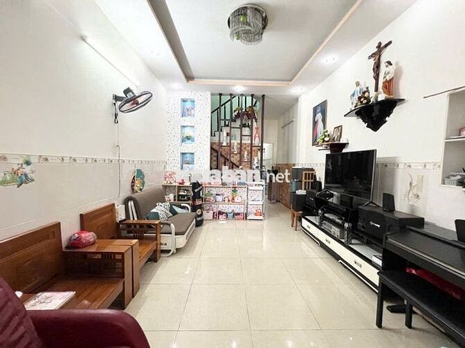 67,5 M2 PHẠM VĂN CHIÊU . 20M RA MẶT TIỀN , GẦN BỜ KÈ