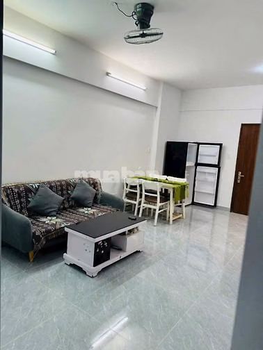 C/c 10A Trần Nhật Duật căn 2p ngủ,nội thất, giá 11tr/tháng