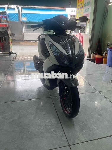 Honda Air Blade Trắng đen